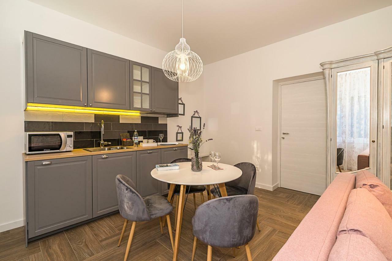 Studio Apartments Marcel スプリト エクステリア 写真