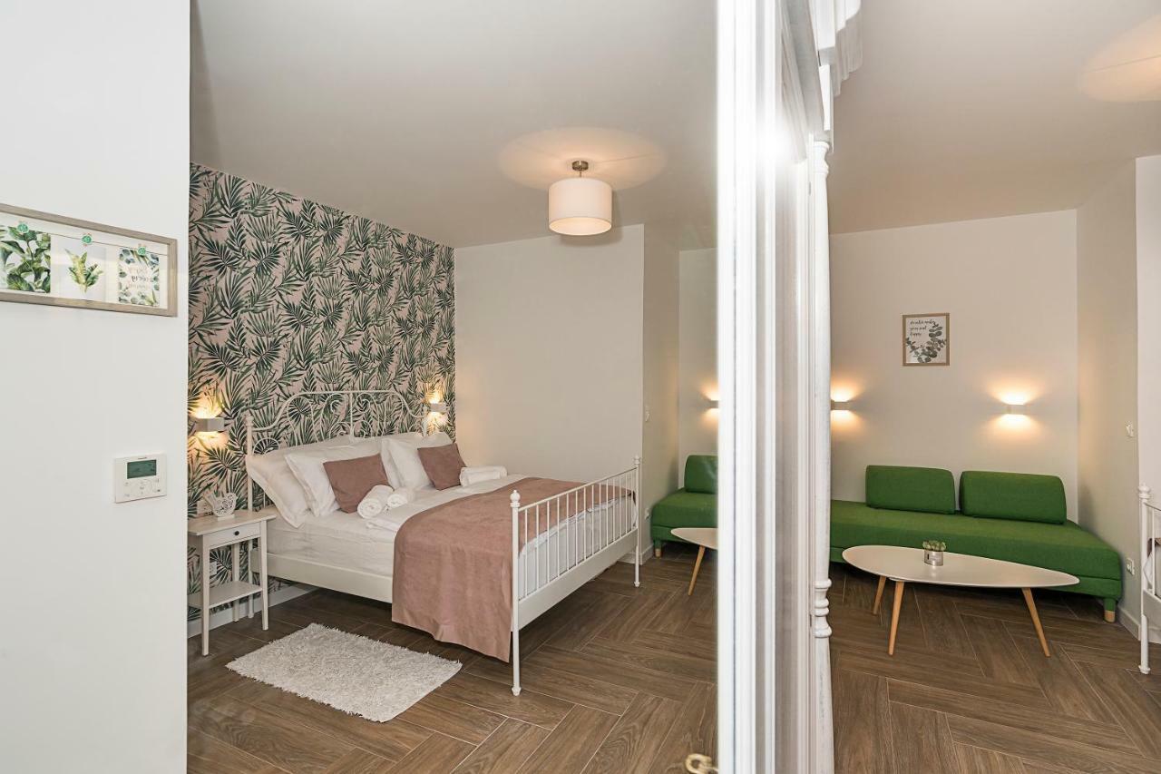 Studio Apartments Marcel スプリト エクステリア 写真