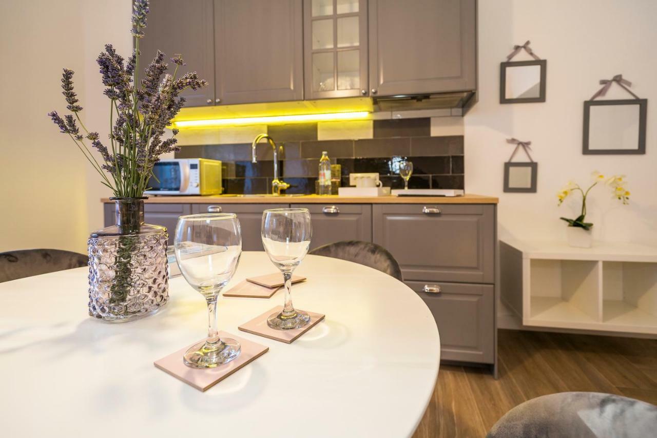 Studio Apartments Marcel スプリト エクステリア 写真
